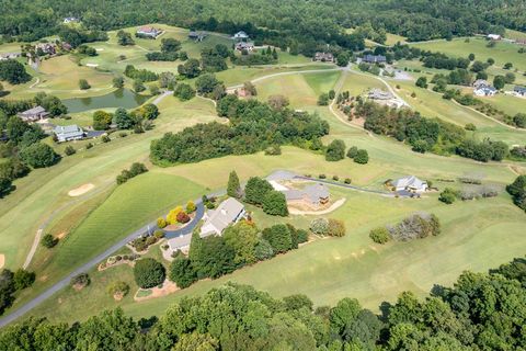 A home in Hayesville