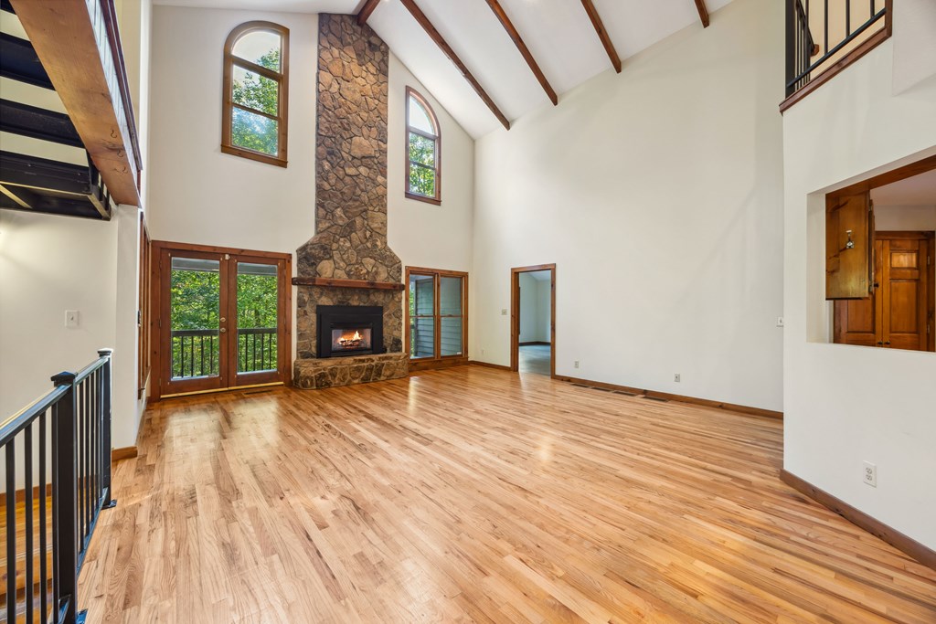 101 Menagerie Ridge