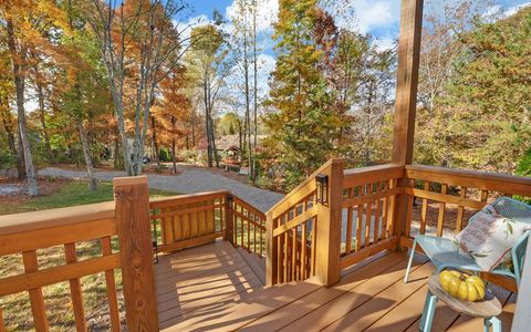 A home in Hayesville