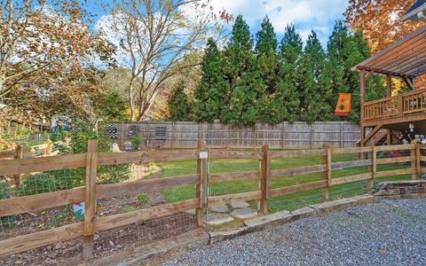 A home in Hayesville