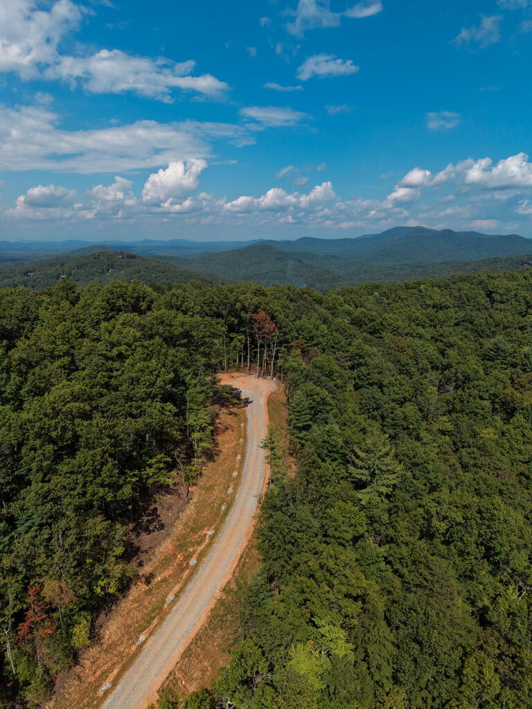 LOT 9 Yonah Way