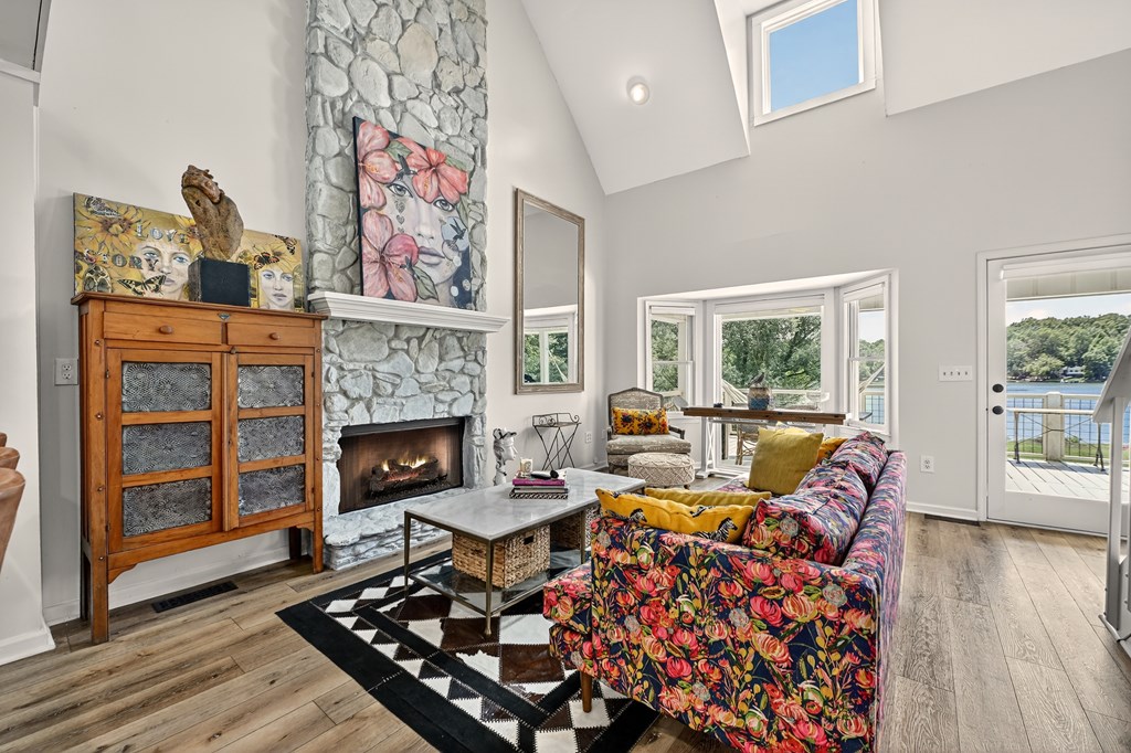 58 River Pointe Avenue