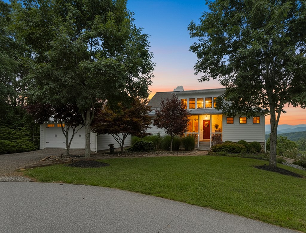 82 Jay Bird Way