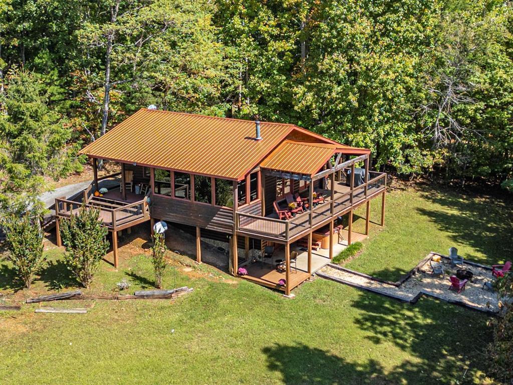 24 Oak Ledge Road