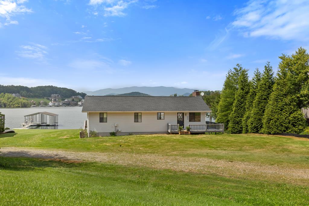 2793 Hidden Valley Road