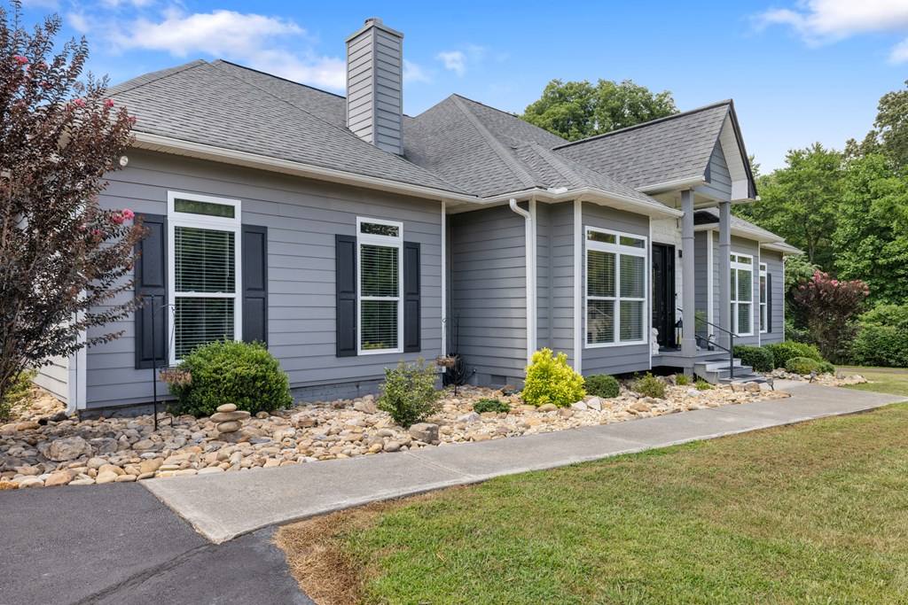 1502 Smithfield Lane