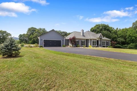 1502 Smithfield Lane Young Harris GA 30582