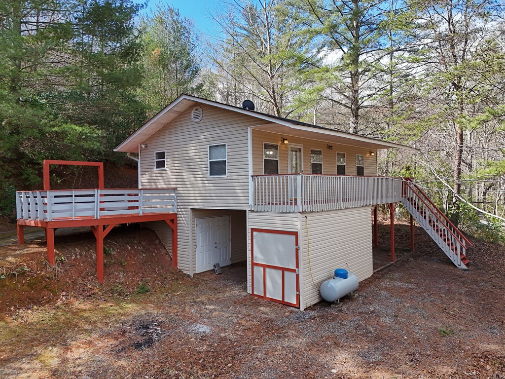4381 Wildcat Lane