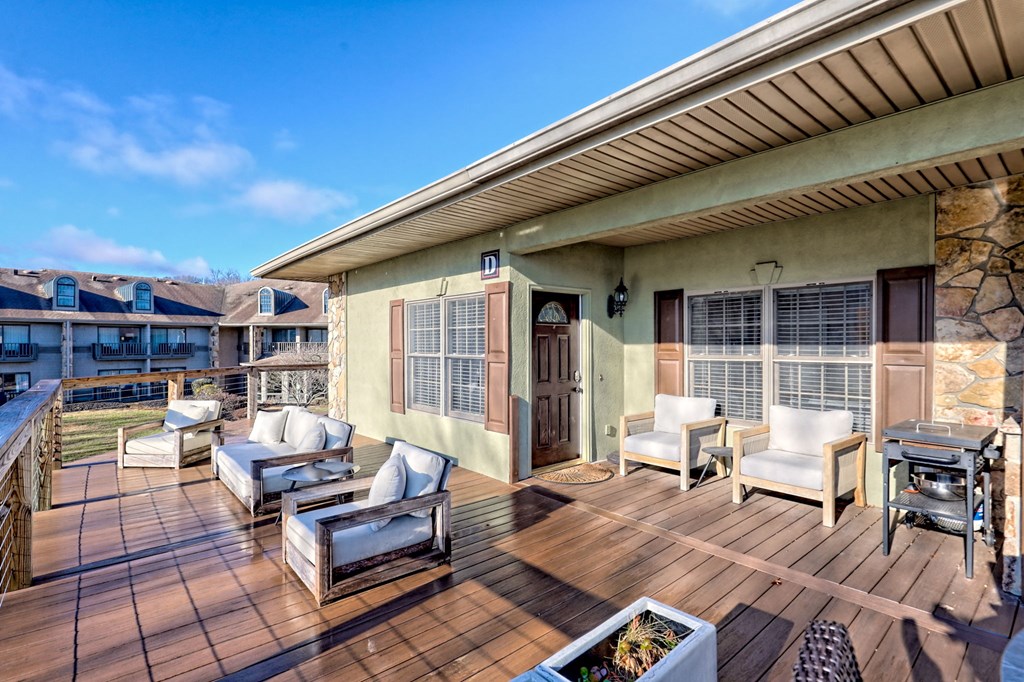 1688 Lakeview Drive 1d