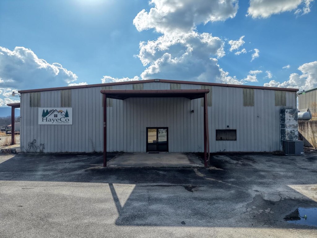 86 Old Blue Ridge Hwy