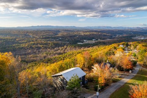 A home in Ellijay