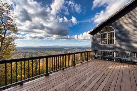 A home in Ellijay