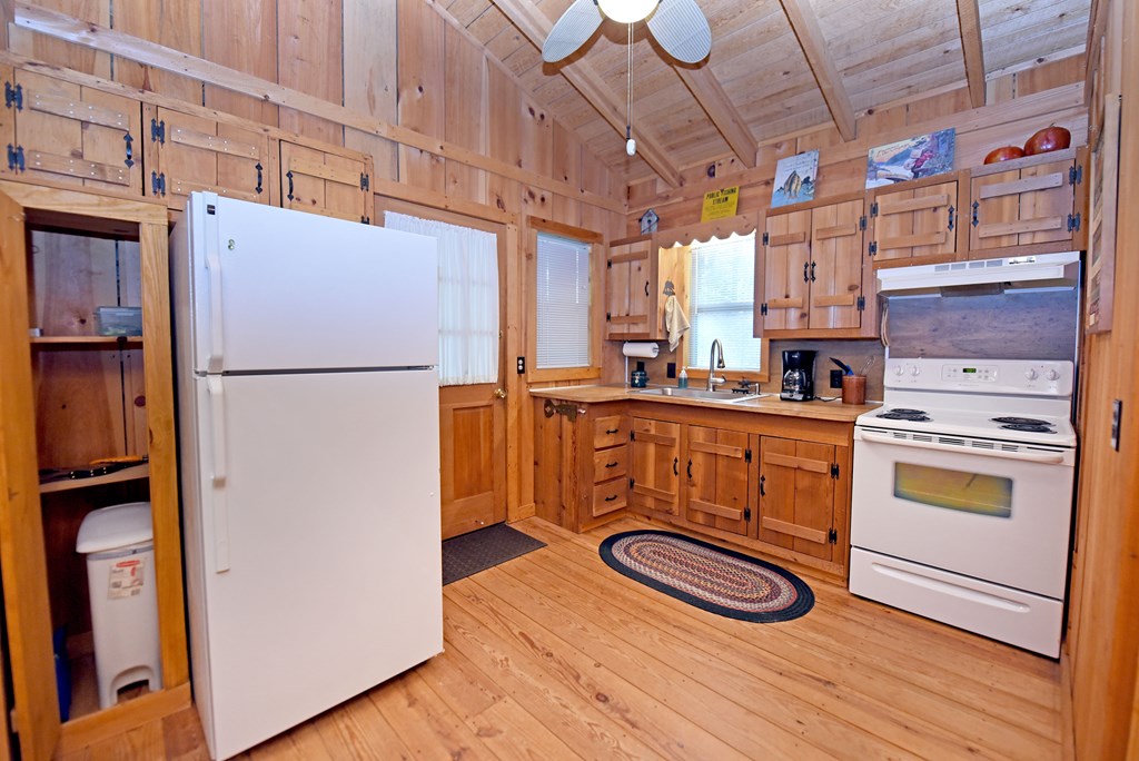 216 Buck Ridge Road