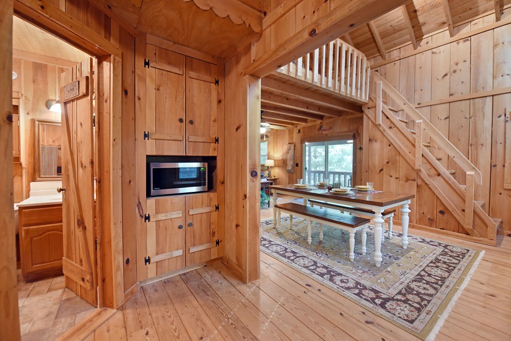 216 Buck Ridge Road