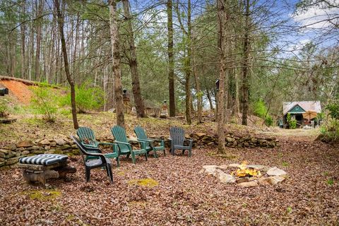 10042 Doublehead Gap Road Ellijay GA 30536