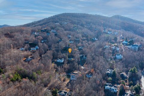 A home in Hiawassee