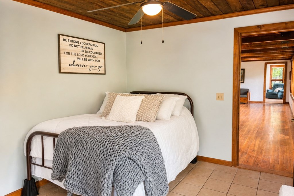 Ellijay, Georgia, 30540, United States, 3 Bedrooms Bedrooms, ,3 BathroomsBathrooms,Residential,Active,2044998