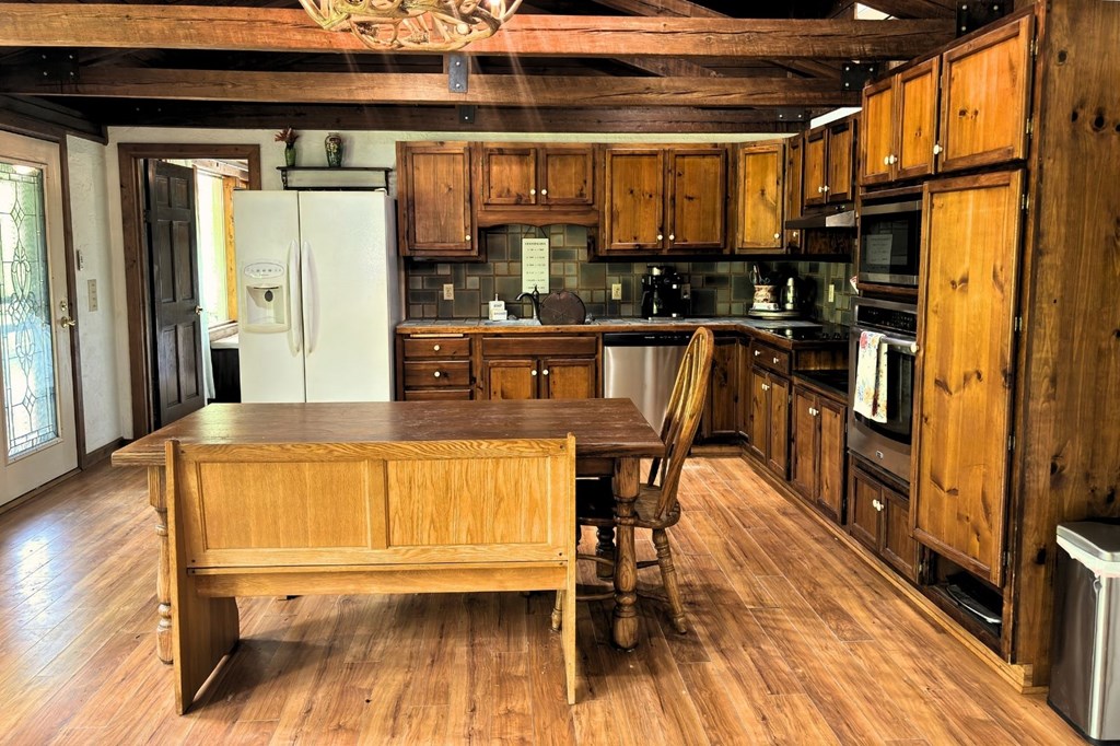 Ellijay, Georgia, 30540, United States, 3 Bedrooms Bedrooms, ,3 BathroomsBathrooms,Residential,Active,2044998