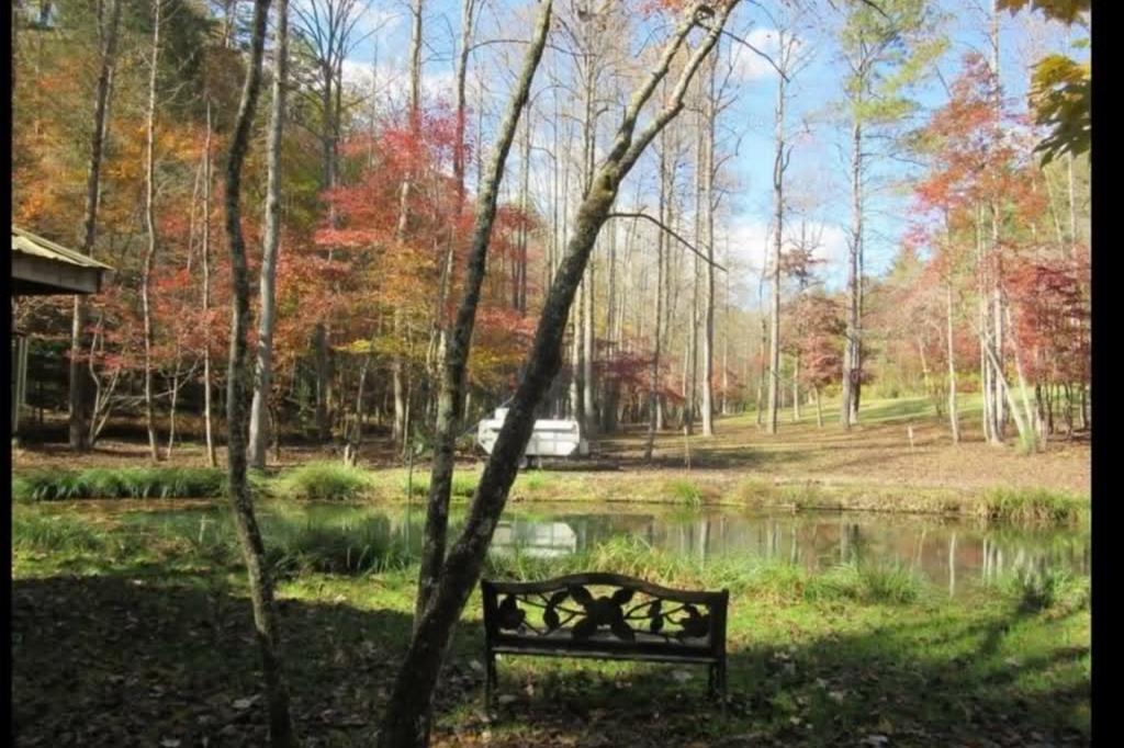 Ellijay, Georgia, 30540, United States, 3 Bedrooms Bedrooms, ,3 BathroomsBathrooms,Residential,Active,2044998