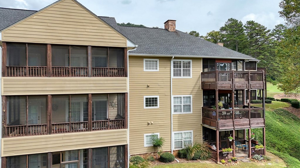 92 Glen Eagle Court