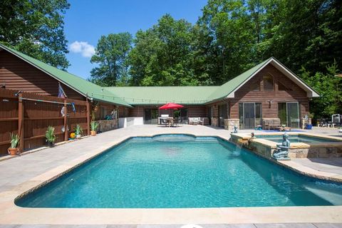 787 Sawyer Cove Road Hayesville NC 28904