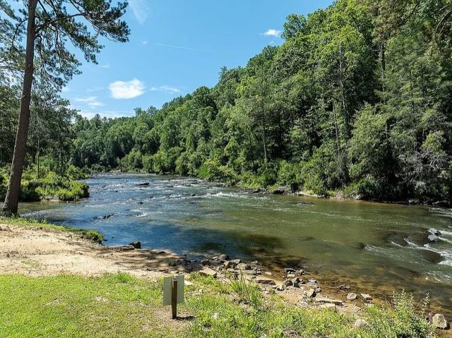 1281 High River Crossing