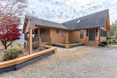 A home in Hayesville