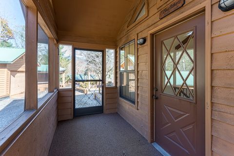 A home in Hayesville