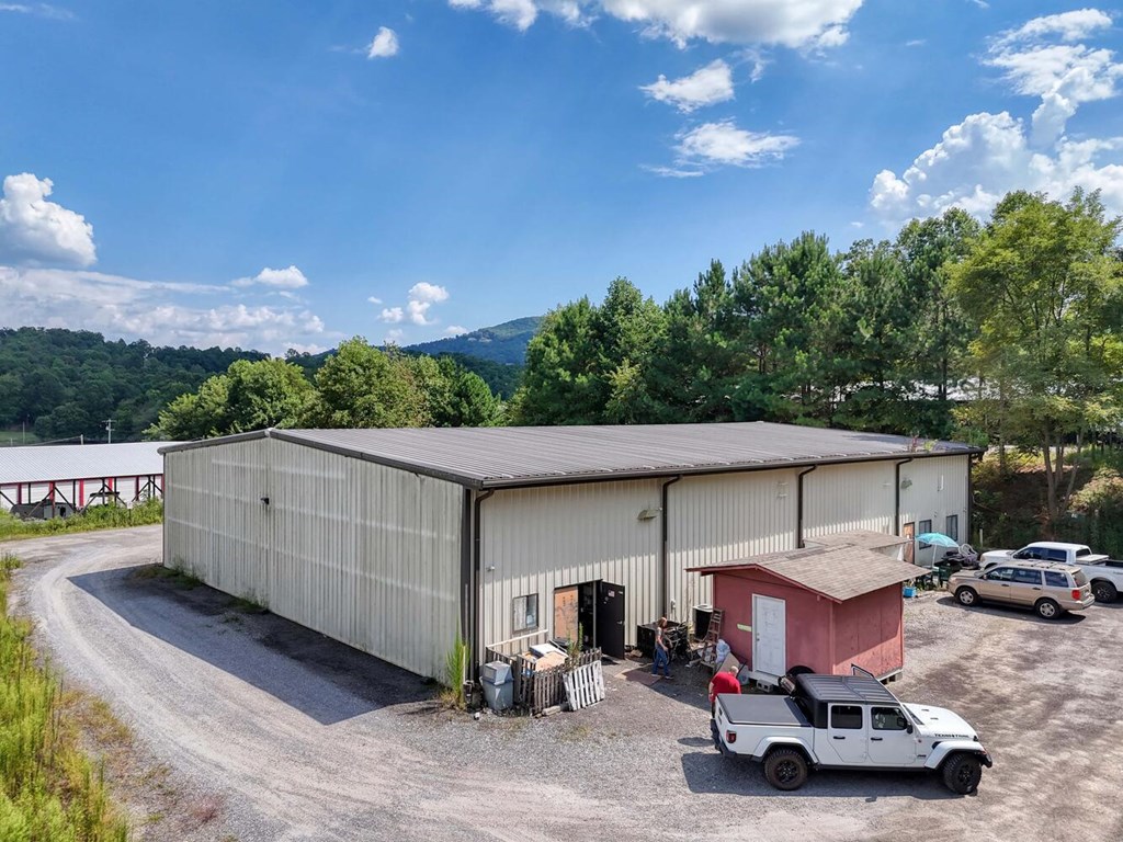 4134 Bonny Hills Drive