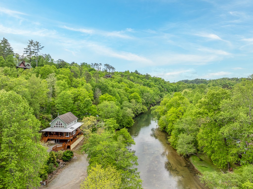 261 Riverview Drive