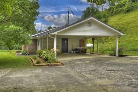 A home in Ellijay