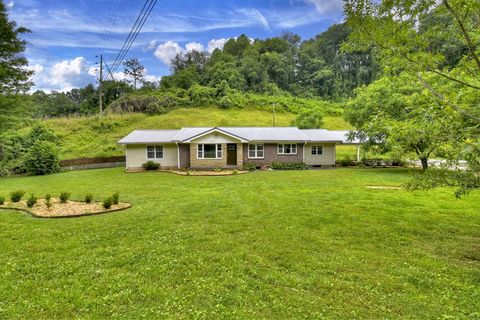 A home in Ellijay