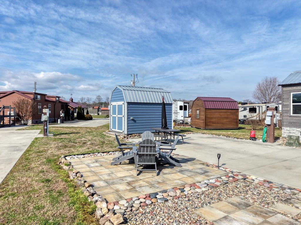 310 Mountain Creek Road