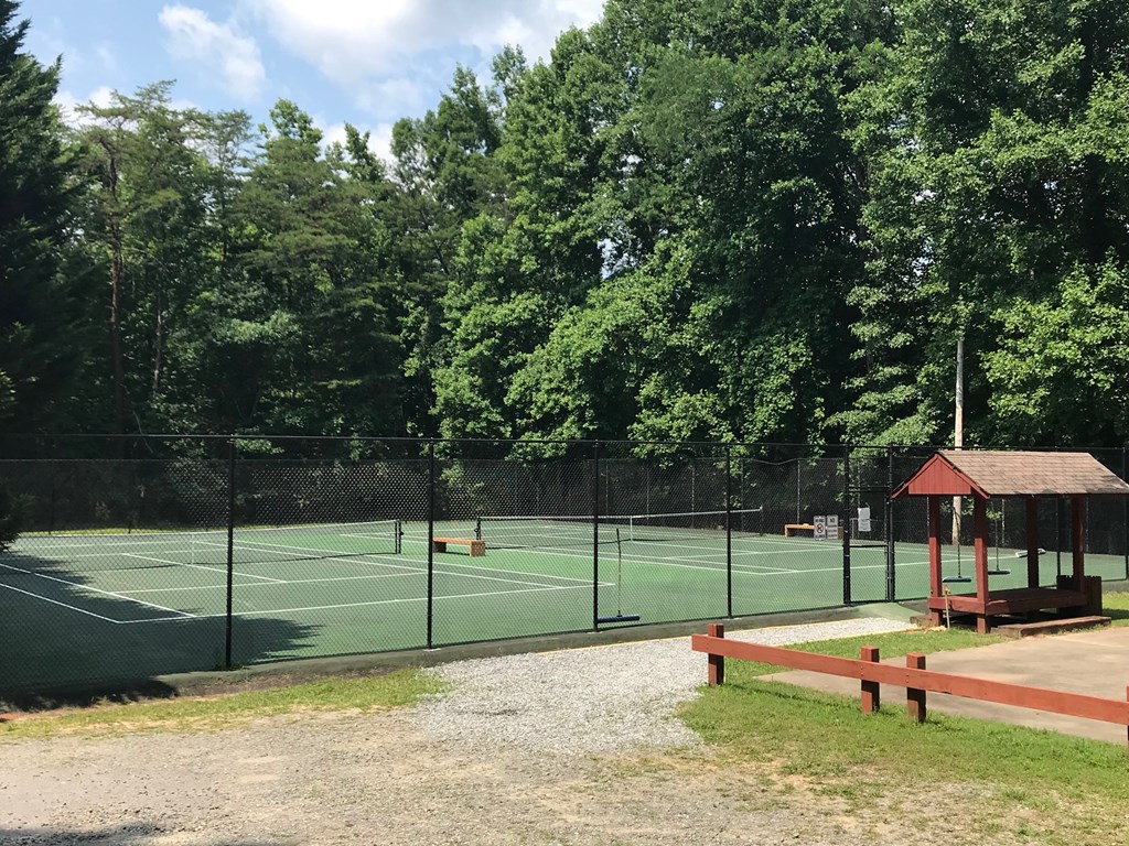 296 Valley View Road