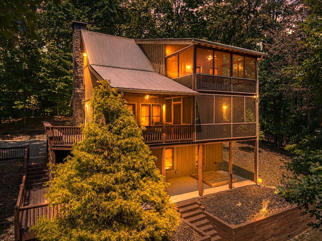 85 Misty Hollow Ridge