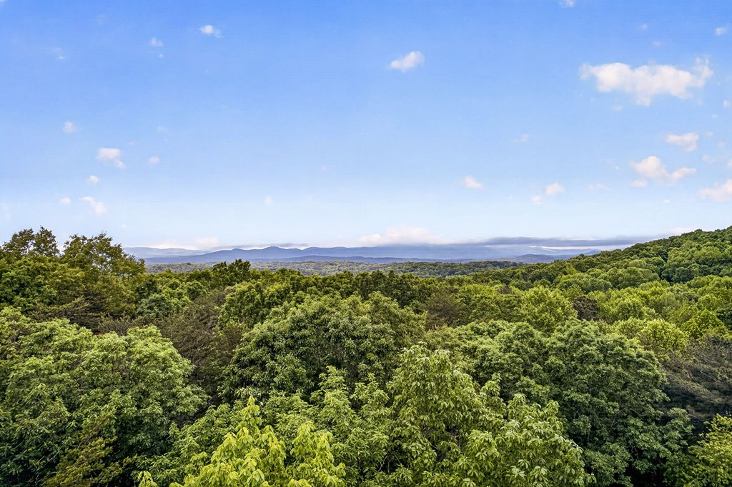 281 High Summit Drive