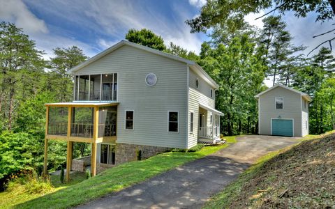 A home in Turtletown