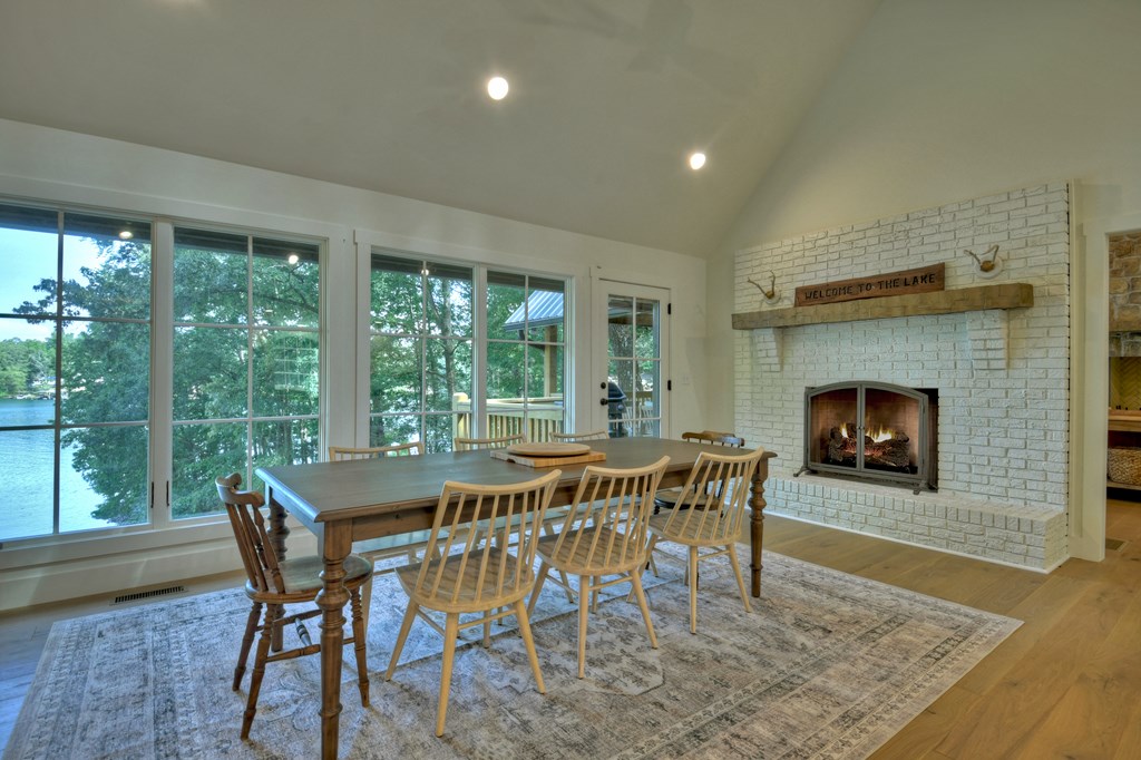 143 Heritage Point