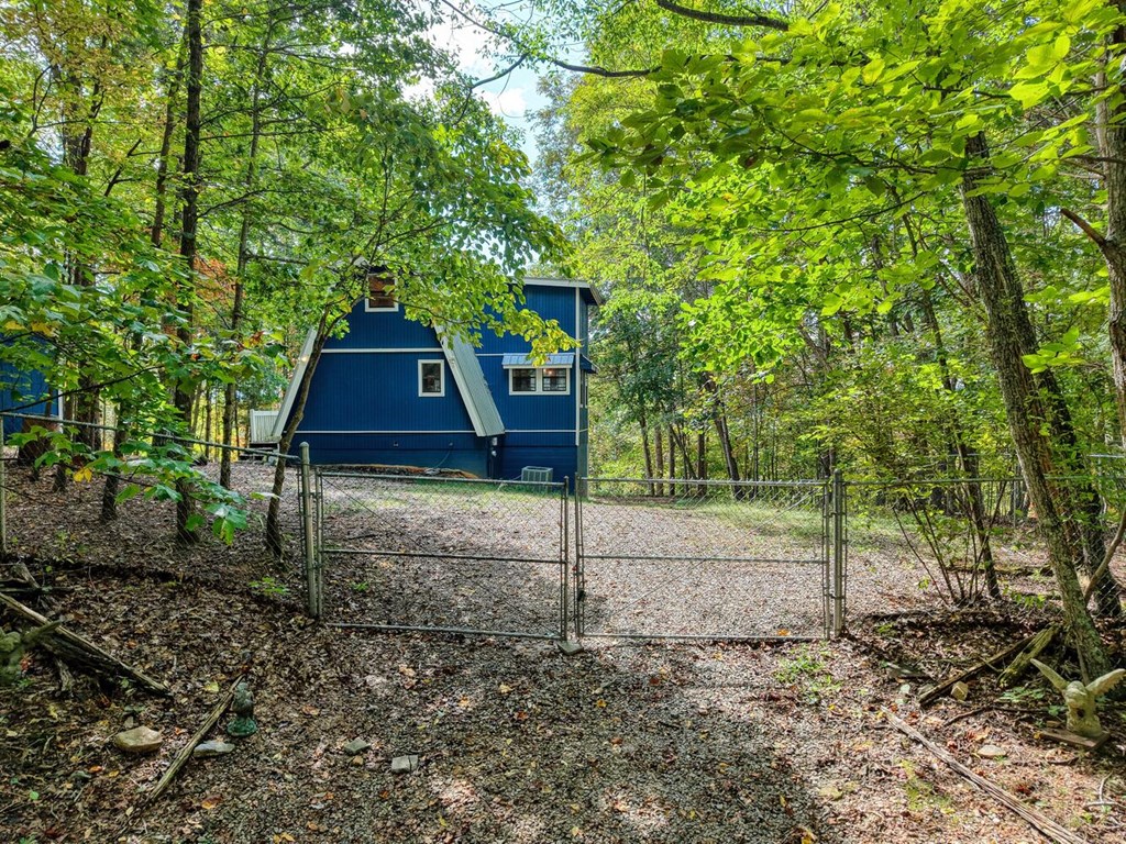 534 Doc Thomas Ridge Road