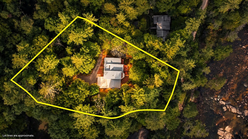 450 Flat Creek Circle