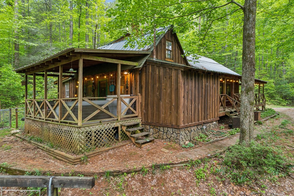 85 Clear Lake Court