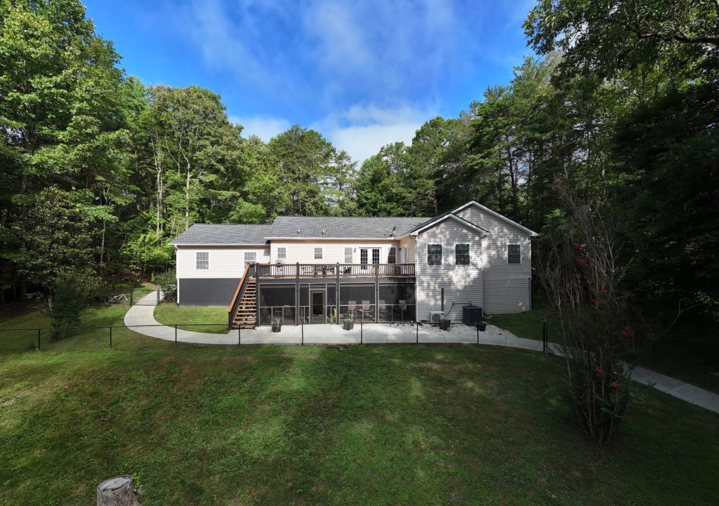 79 Mashie Lane