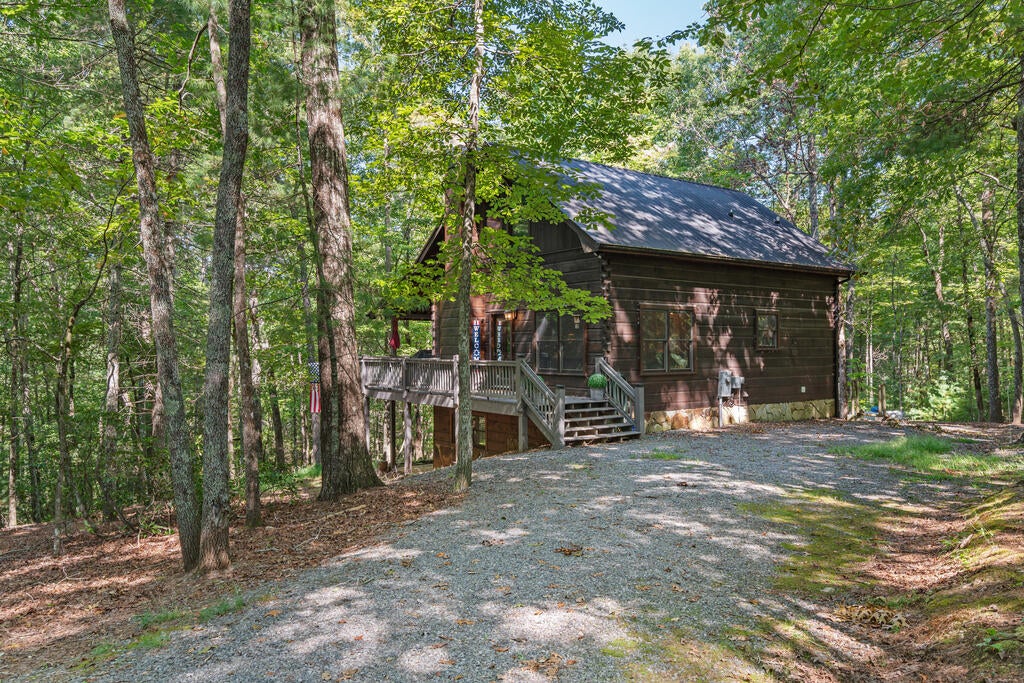 63 Bushy Head Road