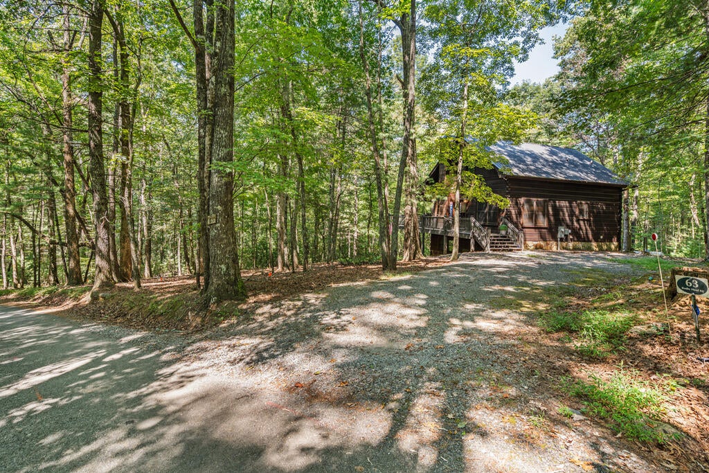 63 Bushy Head Road
