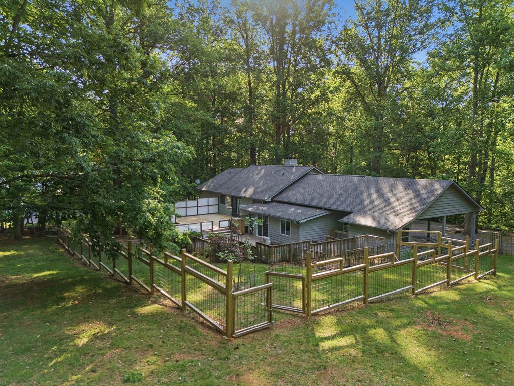 1677 Long Ridge Road