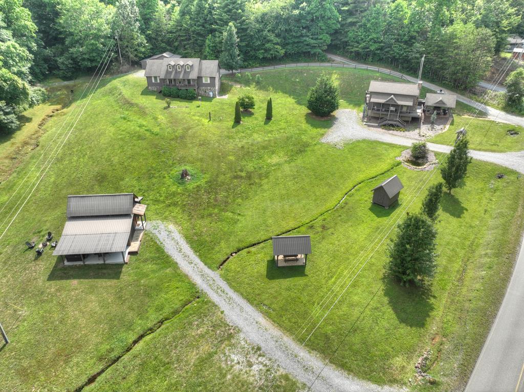353 Sunrise Road