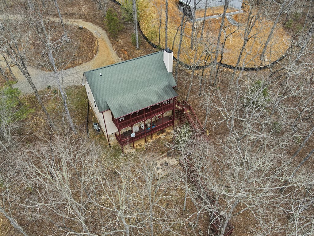 1914 Creekstone Lane