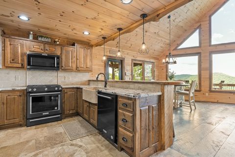 A home in Blue Ridge