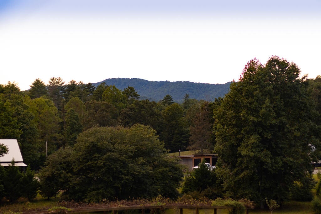 210 W Pierceville Road