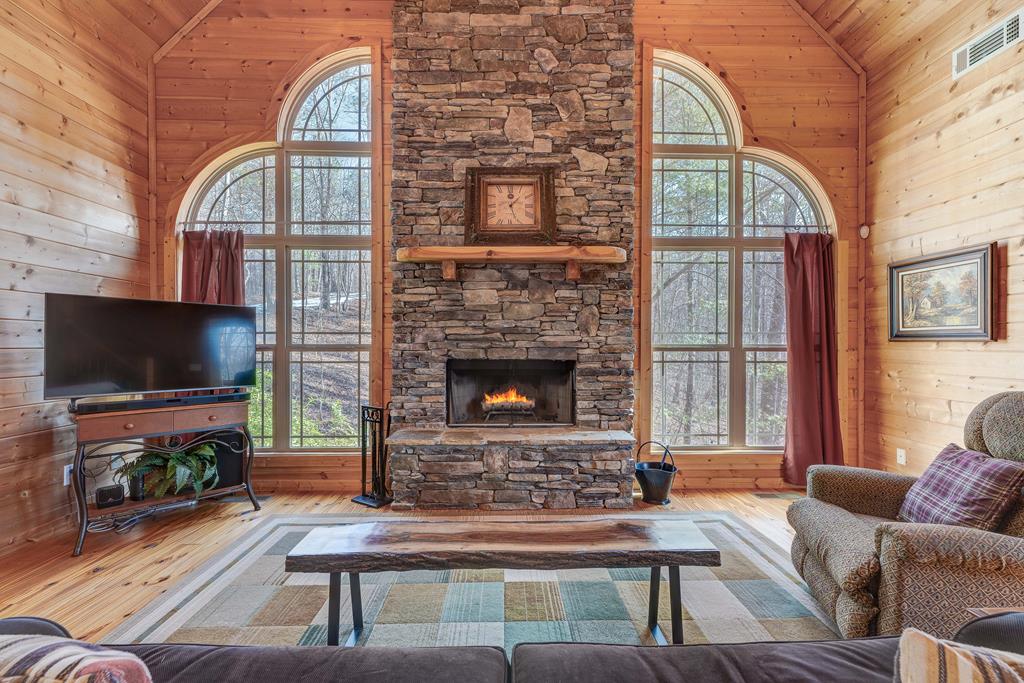 149 Pinecrest Court